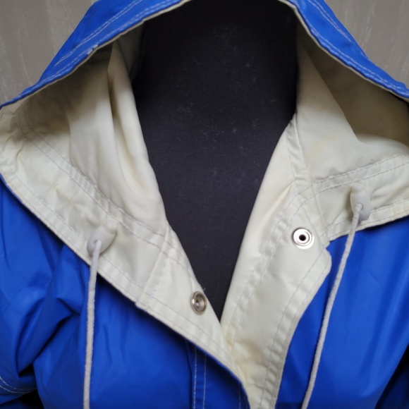 Vintage Woolrich Women’s Rain Jacket size Med - Picture 3 of 16